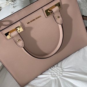 New mauve michael Kors satchel